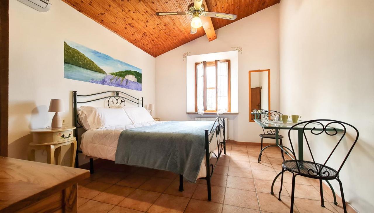 Agriturismo Barbadoro San Vincenzo Exteriör bild