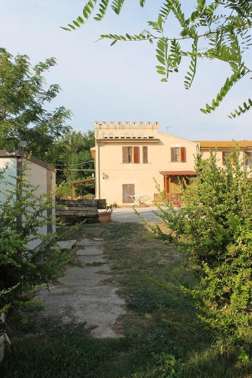Agriturismo Barbadoro San Vincenzo Exteriör bild