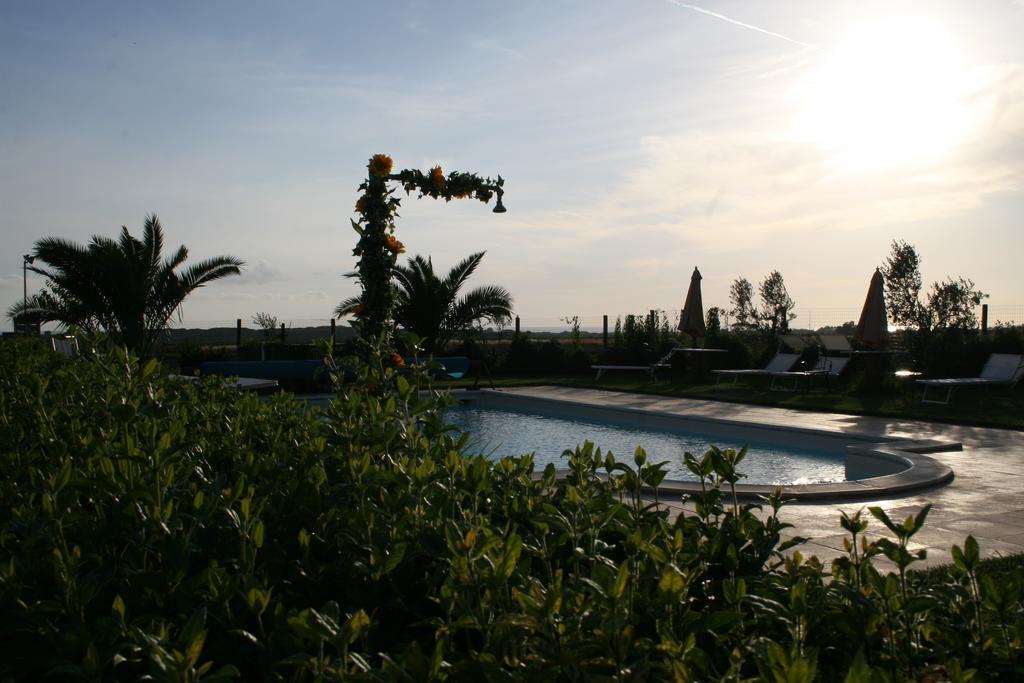Agriturismo Barbadoro San Vincenzo Exteriör bild